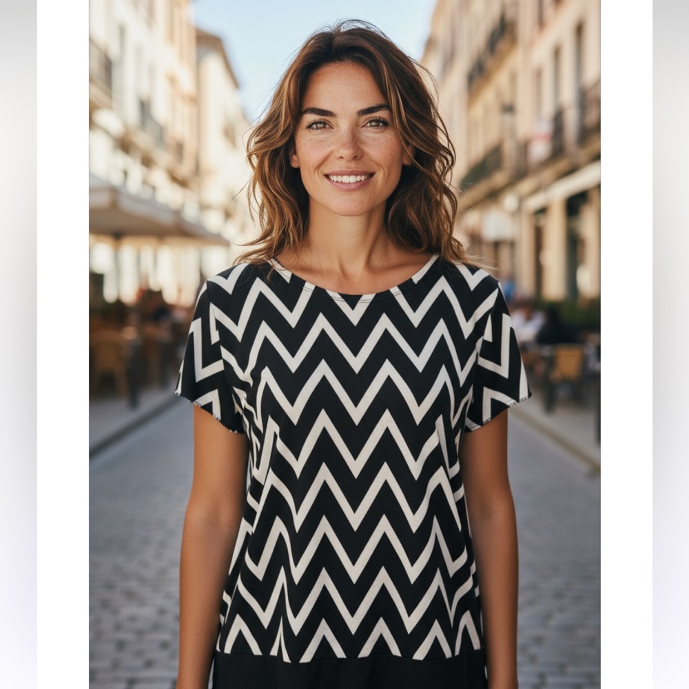 Black & white blouse